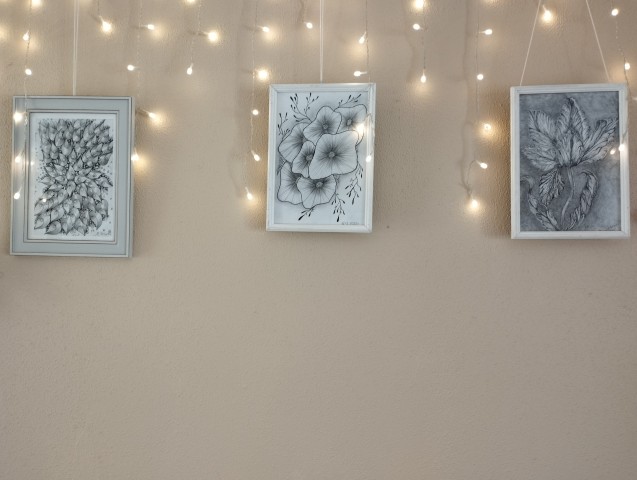 Janinas Zaicevas glezniecības grafikas izstāde "Vasaras mirkļi"